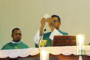 Fr Narcizio celebrates Mass of Thanksgiving